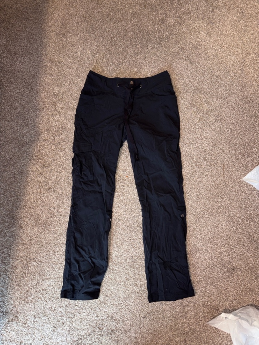 Columbia Black Lightweight Travel Cargo Pants
